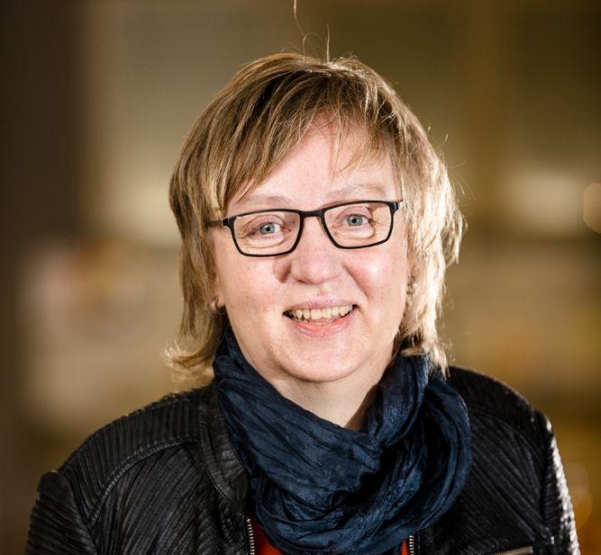 Brigitte_Brehe_Beckumer_Kuechen_Team.jpg